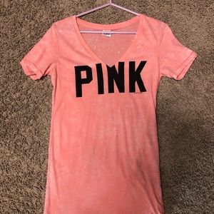VS PINK v neck tee